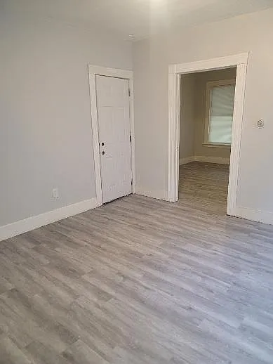 500 Winchester Ave #1 — Photo 6