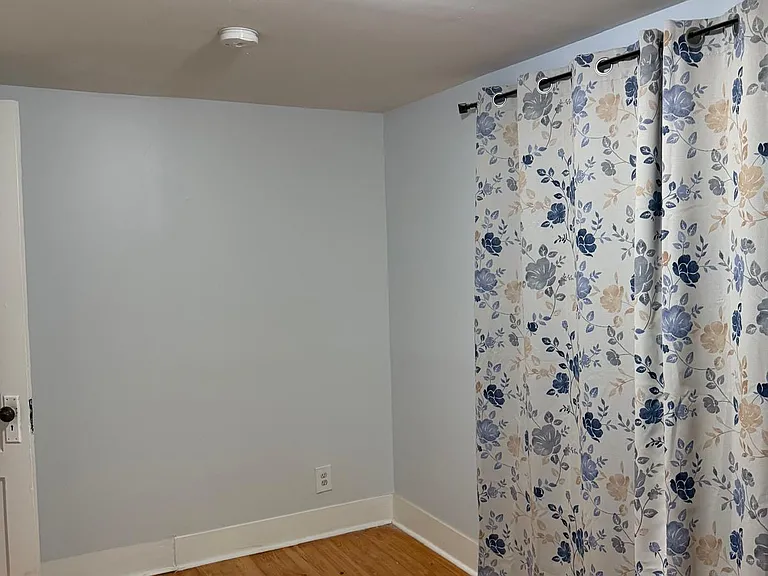 2448 Depot St — Photo 11