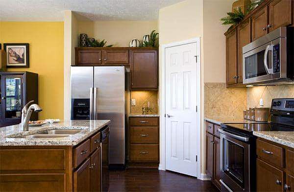 2nd image of 101 Cattail Ln