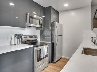 California St Apartments, Mountain View, CA 94040
