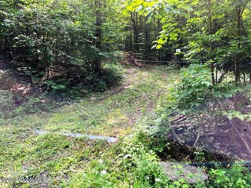 2nd image of 741 Fulton Hill Road