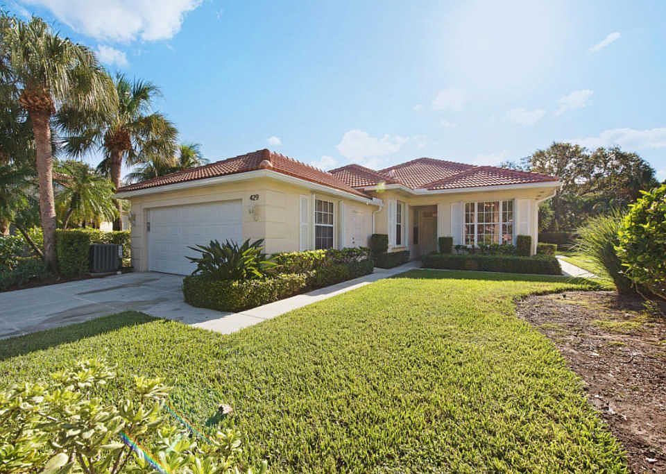 1st image of 429 Kelsey Park Dr