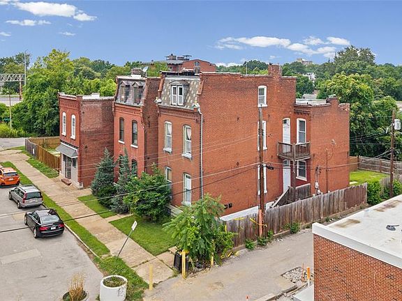 3rd image of 2813 Mount Pleasant St