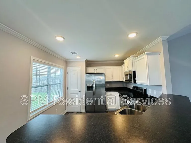 4047 Ironstone Ct — Photo 7