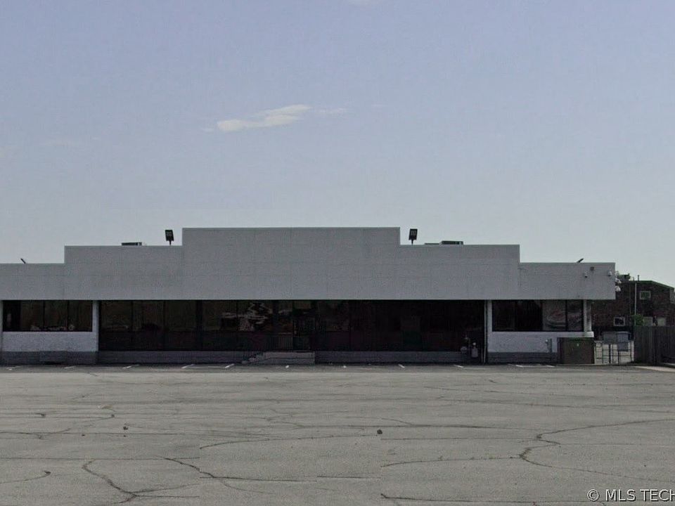 1st image of 3003 S Memorial Dr