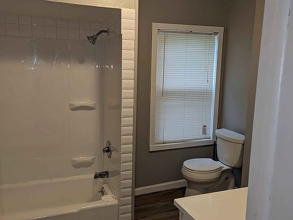 2nd image of 5 Dawson Pl