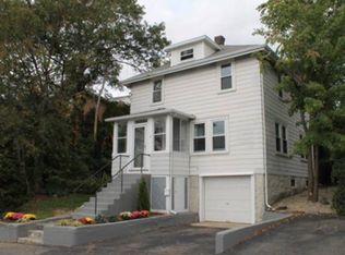 12 Tinson Rd, Quincy, MA 02169