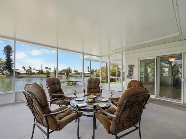 524 S Neponsit Dr, Venice, FL 34293