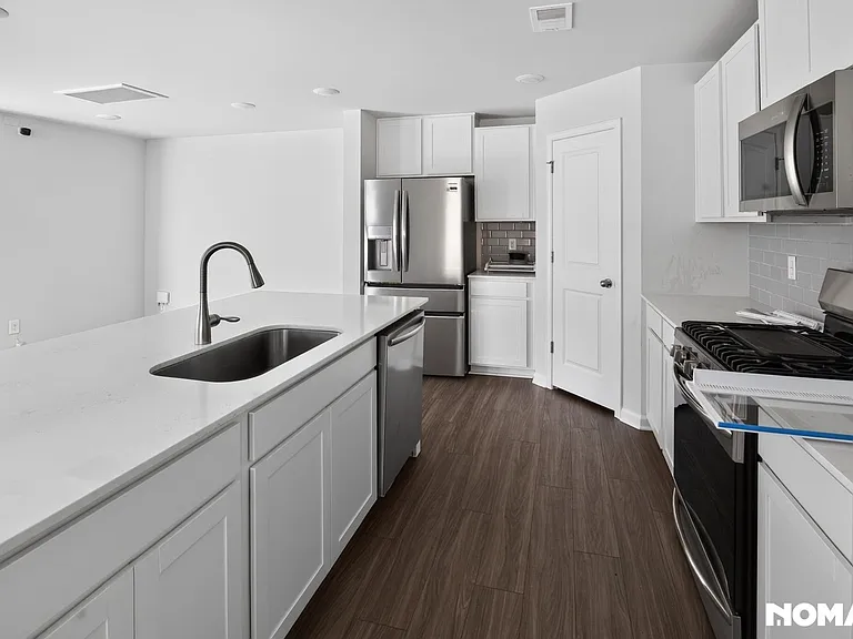 6 Parkwood Ct — Photo 5