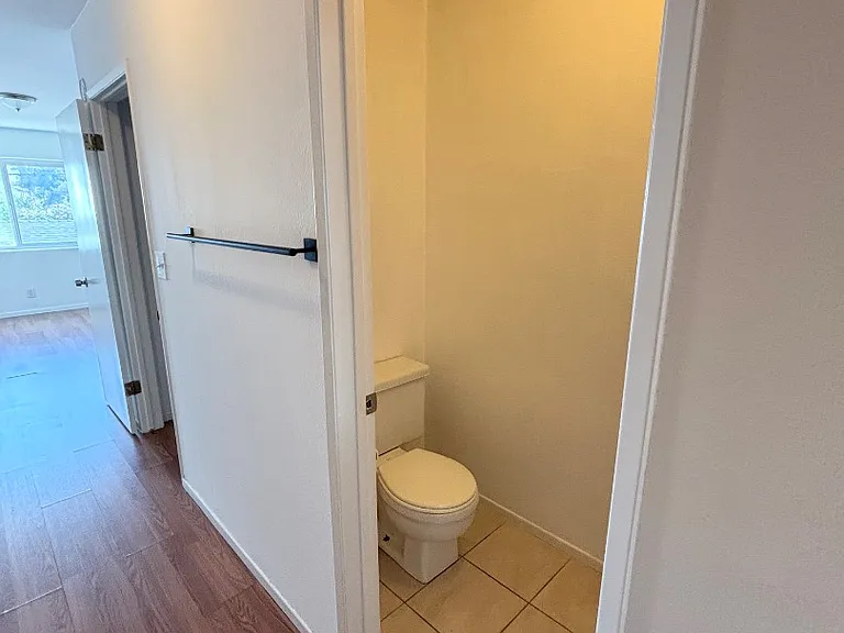 Unit Photo