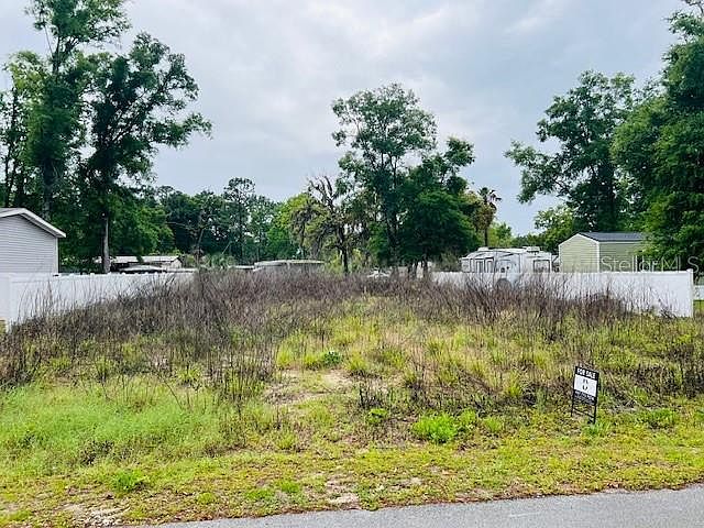 1st image of 4 NW 13th St Lot 4
