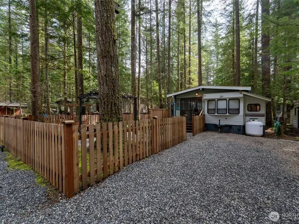 209 6 Morel Drive, Deming, WA 98244