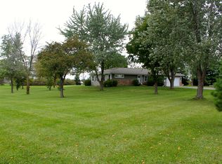 40822 N Kilbourne Rd, Wadsworth, IL 60083