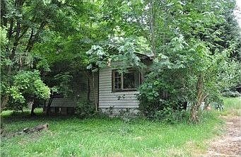 4th image of 8204 136th Ave SE