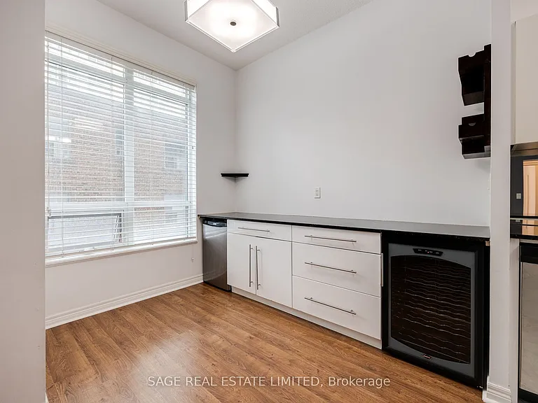 212 Eglinton Ave E #205 — Photo 12