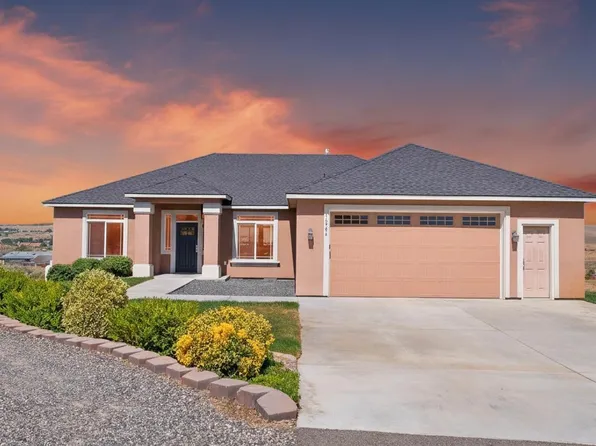 16904 E Love Ln, Benton City, WA 99320