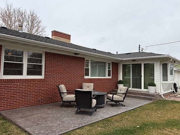 2nd image of 225 McDonald Ave