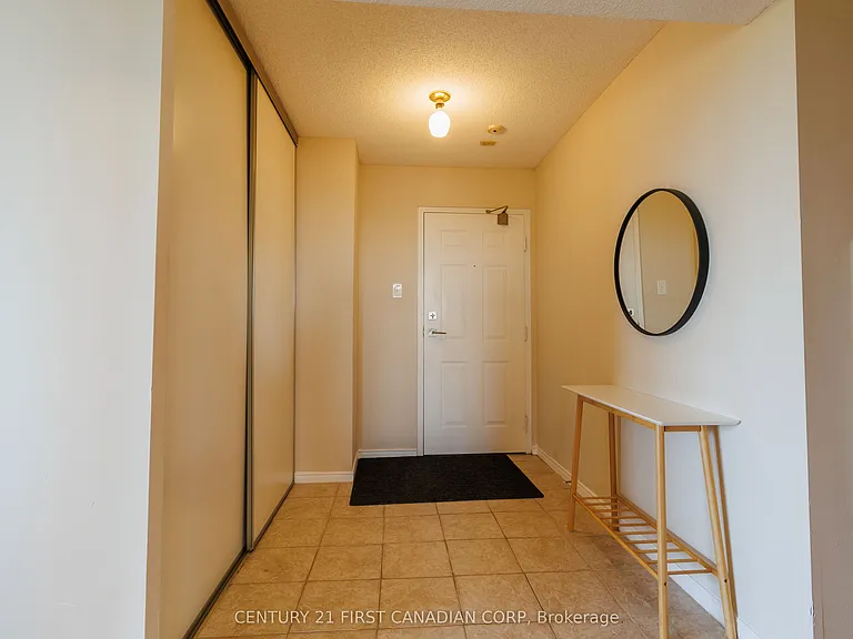 30 Chapman Ct #1001 — Photo 20