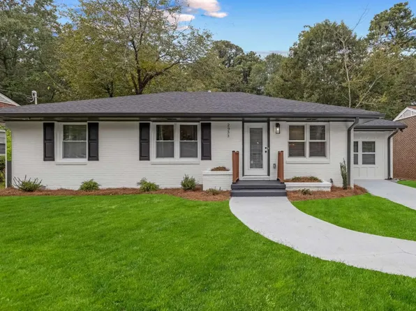 2933 Cloverhurst Dr, East Pt, GA 30344