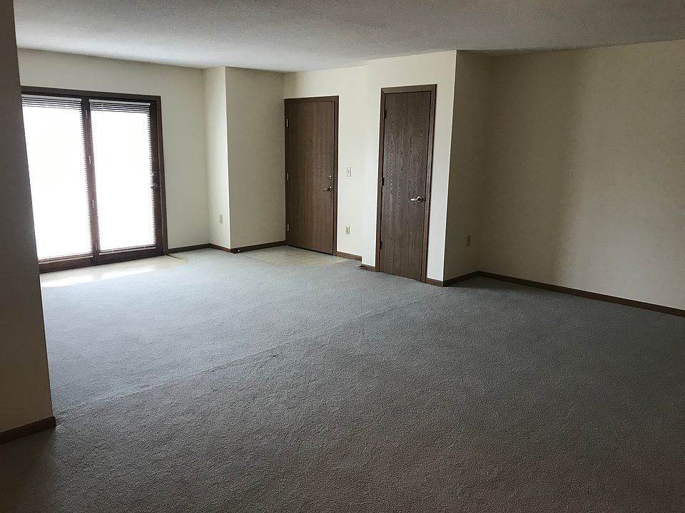 2nd image of 1601 Henry Johns Blvd APT 5