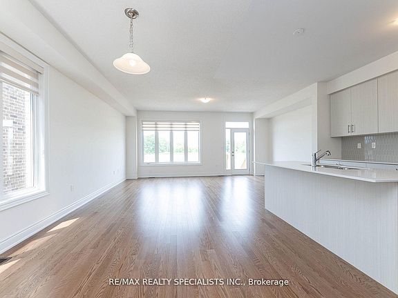 4th image of 86 Bermondsey Way