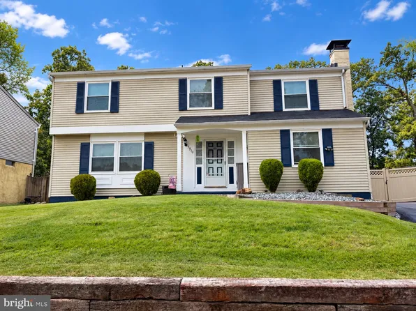 7910 Darien Dr, Glen Burnie, MD 21061