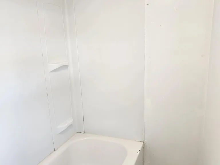 157 Center St — Photo 9