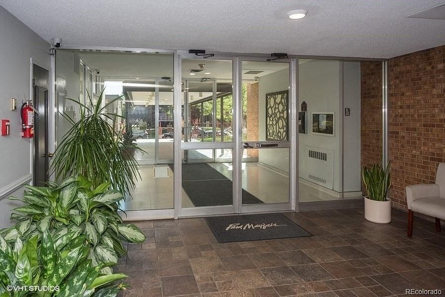 1st image of 955 Eudora St APT 104