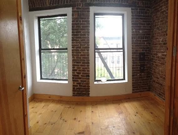 4th image of 600 Saint Marks Ave
