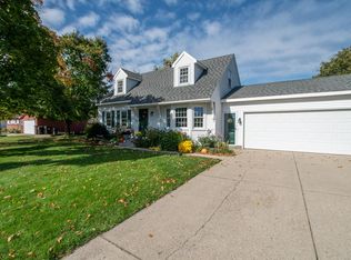 2343 Tyler St, Jenison, MI 49428