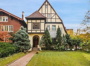 4668 Pershing Pl, Saint Louis, MO 63108