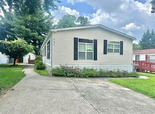 8054 Fair Breeze Dr, Severn, MD 21144