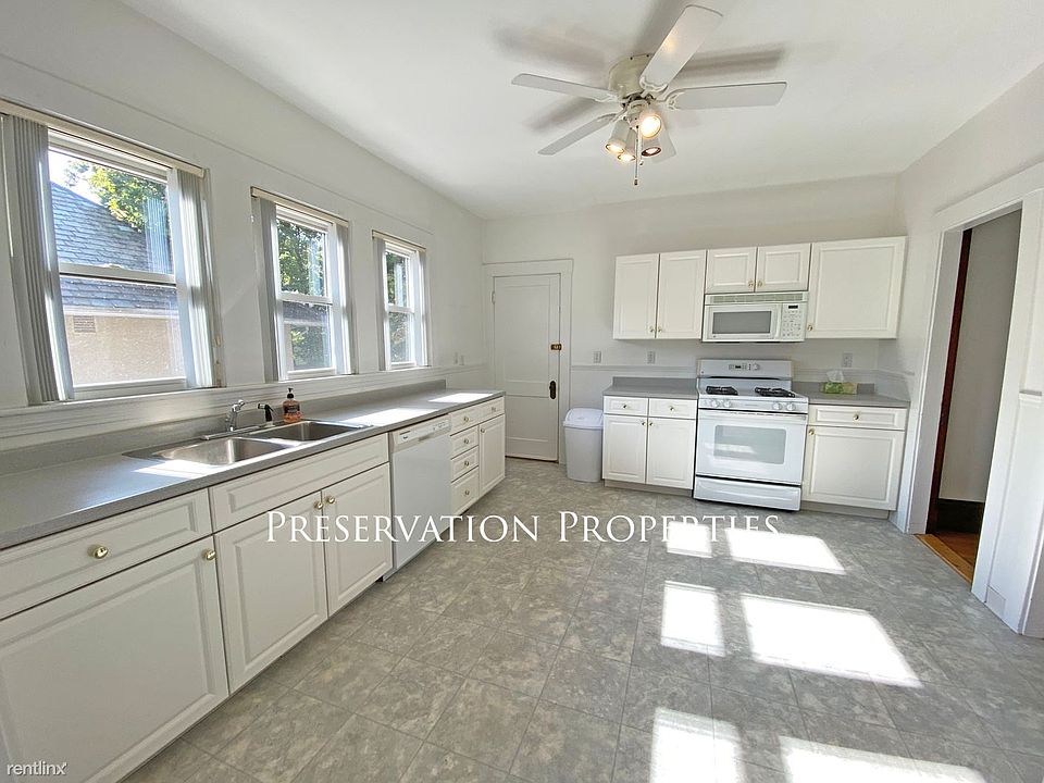 40 Playstead Rd, Newton, MA 02458 Zillow