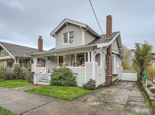 6716 Phinney Ave N, Seattle, WA 98103