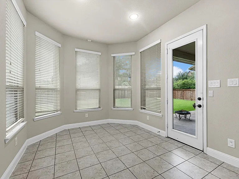 15819 Graham Spring Ln — Photo 16