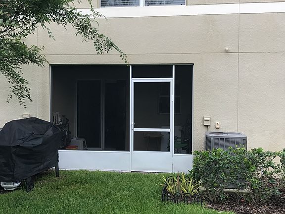 3rd image of 209 Carina Cir