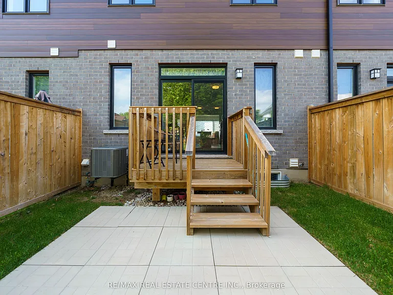350 River Rd #23 — Photo 38