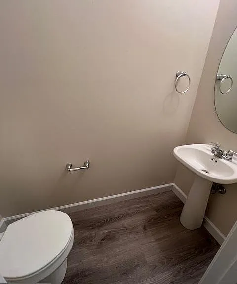 8925 Erie Ave — Photo 9