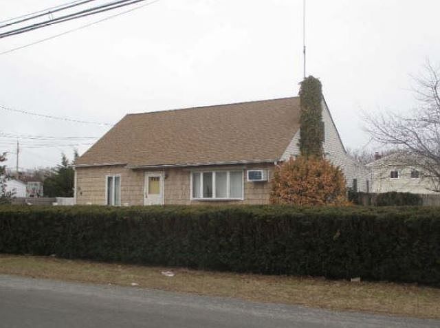 1st image of 94 Cayuga Ave