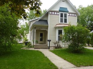 134 N Prairie St, Stoughton, WI 53589