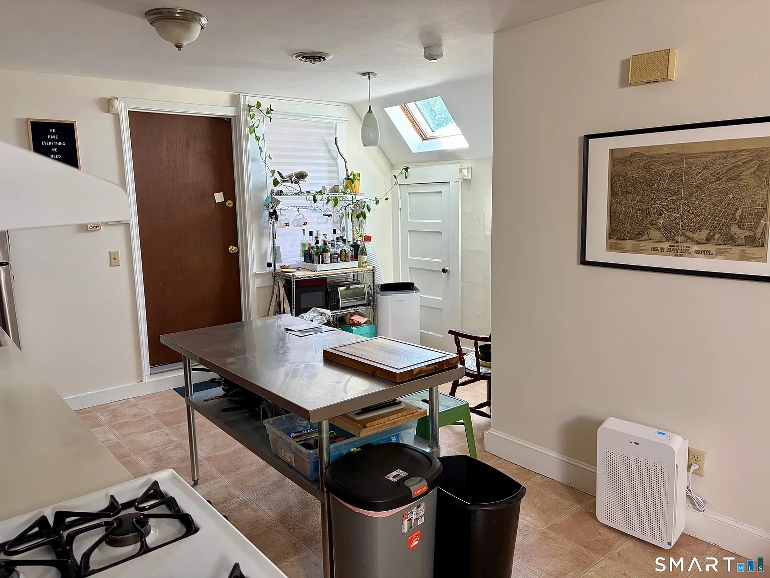 1 bed, 1.0 bath, 727 sqft, $1,850 — Photo 3