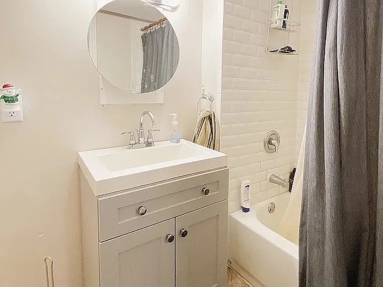 632 Quincy St NE #1 — Photo 13