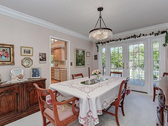 3rd image of 6832 Tunbridge Way