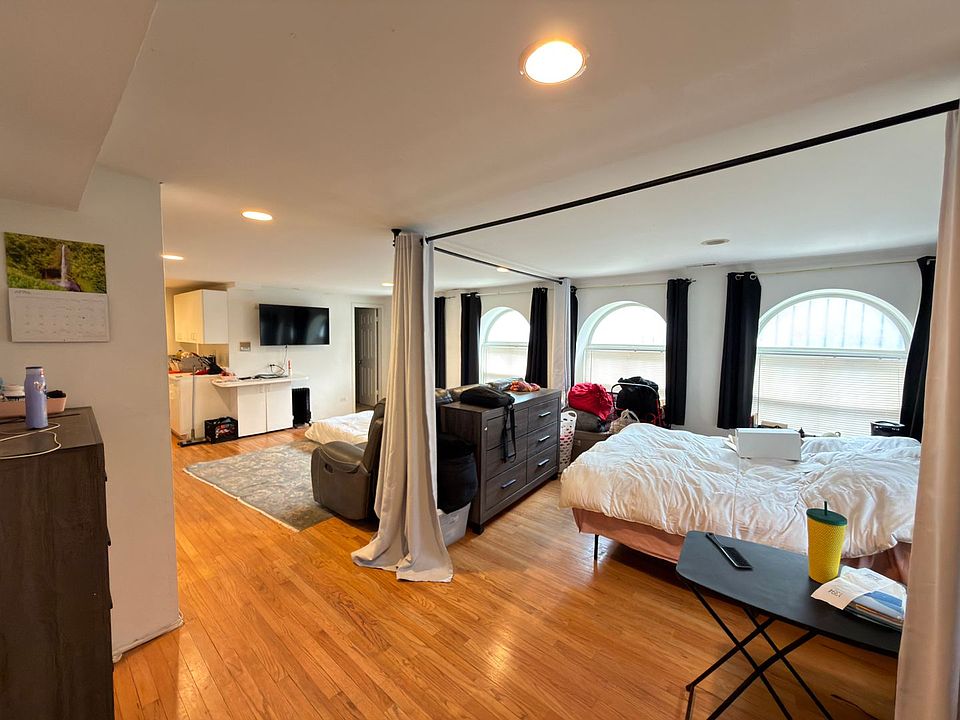 1st image of 5528 N Kenmore Ave APT 101