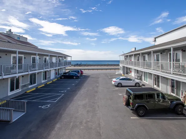 449 Ocean Boulevard #207, Hampton, NH 03842