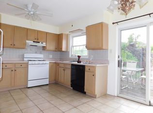 705 Hudson Ave #2, Secaucus, NJ 07094