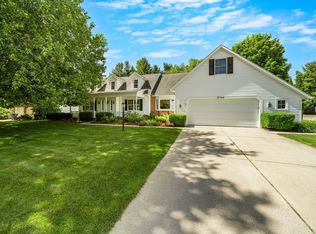 15744 Sunrise Trl, Granger, IN