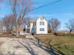 3285 310th St, Sumner, IA 50674