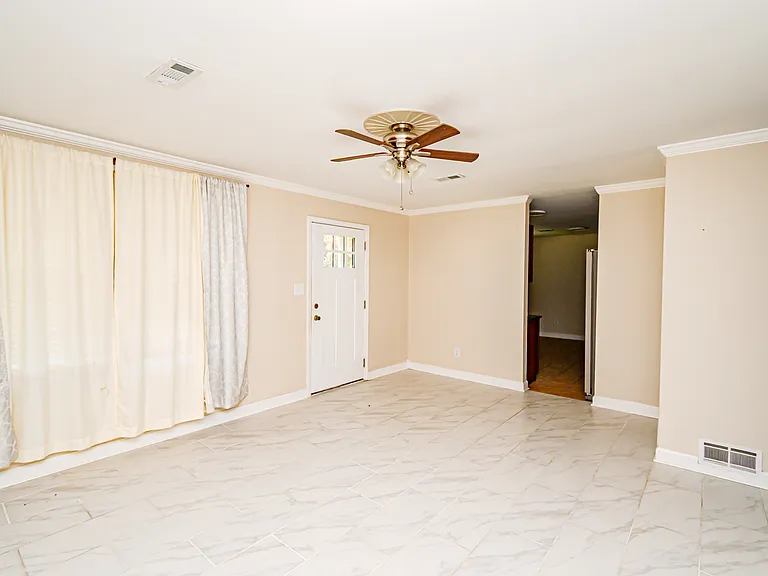 2942 Cheyenne Dr — Photo 5