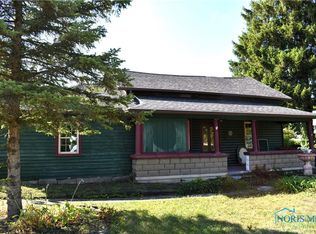 6414 Lenderson Ave, Whitehouse, OH